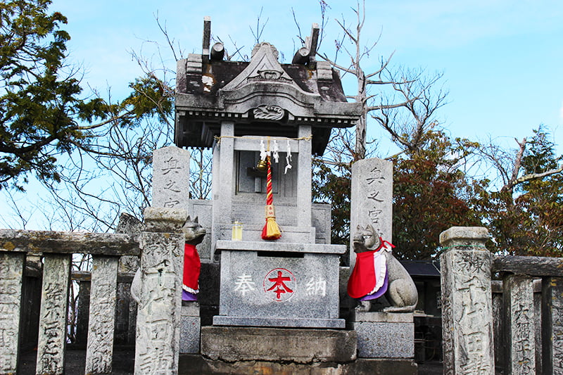 三峰神社奥宮