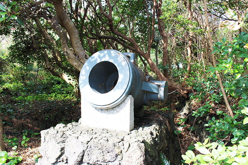 城ヶ崎海岸　砲台跡地